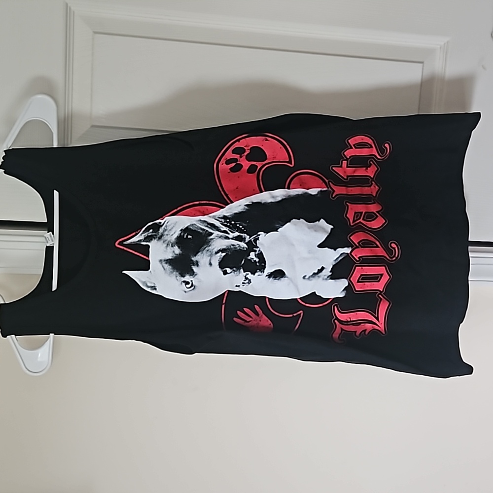 Alstyle size medium loyalty dog shirt